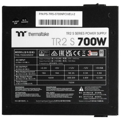 Блок питания Thermaltake TR2 S 700W PS-TRS-0700NPCWEU-2 / APFC / 80+ Блок питания Thermaltake TR2 S 700W PS-TRS-0700NPCWEU-2 / APFC / 80+