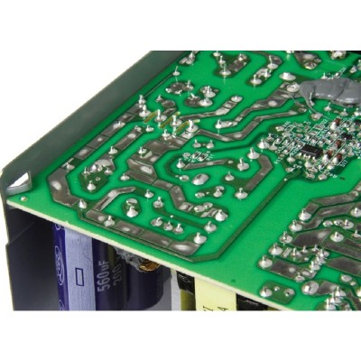 Блок питания INWIN B65E черный 650W 80plus Bronze, 230V EU only, 120mm fan 6188847 Блок питания INWIN B65E черный 650W 80plus Bronze, 230V EU only, 120mm fan 6188847